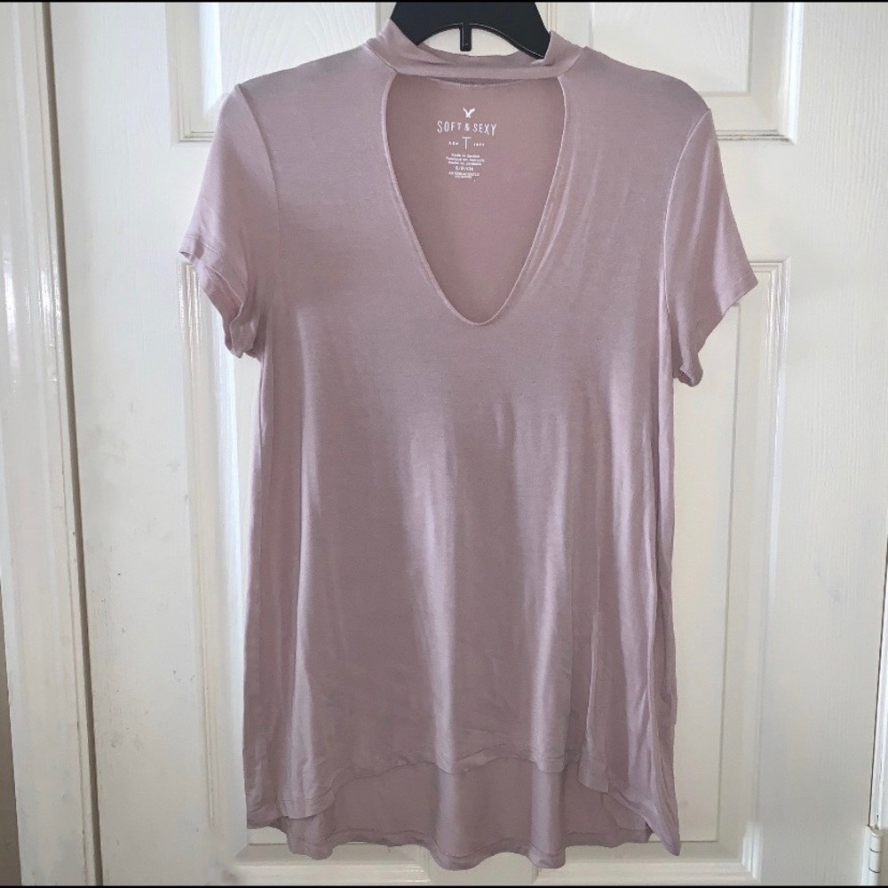 AMERICAN EAGLE OUTFITTERS SOFT&SEXY V NECK CUT OUT